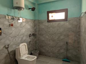 Shanay Hostel & Cafe