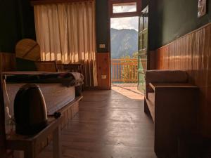 Shanay Hostel & Cafe