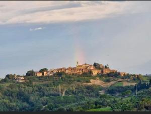 Charmant Morrona-Dolce vita Toscana