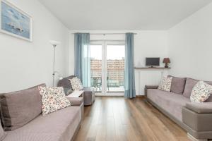 Cztery Oceany Studio for 4 Guests with Balcony & Parking Gdańsk by Noclegi Renters