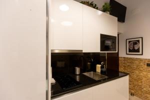 ISG Apartments Carlos Cañal 17