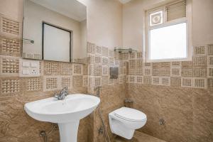 Super Collection O Sector 39 Gurgaon Formerly Flora