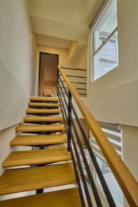 Edsa Heights Loft Unit AMA Tower Unit 3301
