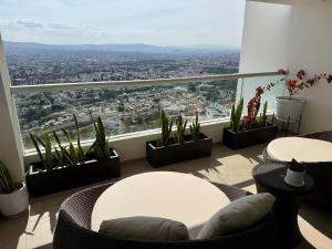 Los Arcos View Residence with Pools, Gym & Padel