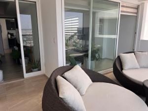 Los Arcos View Residence with Pools, Gym & Padel