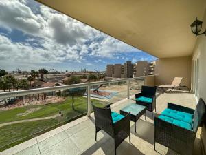 Spacious 2BR Condo with Great Views N302