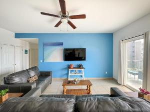 Spacious 2BR Condo with Great Views N302