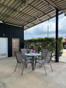 Alexa Garden House
