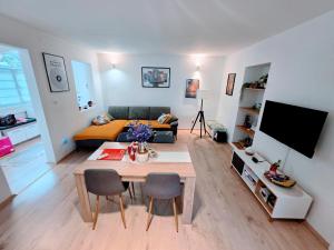 Live & Stay at JAZZ apartment