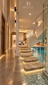 Airbee 3-Storey Pool Villa Pattaya