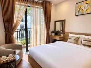 Talia Hotel