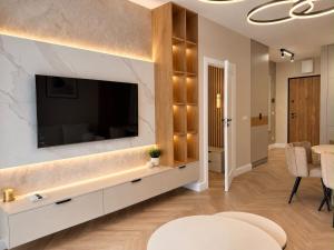 KMN Premium Suite Varso Tower & Central Station