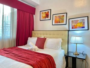 Elegant 2BR Infront Mall of Asia SMX Shell Residences Pasay City