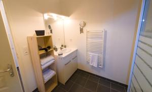 Appart'Residence Belle Vue - Studio with Kitchen photo 24