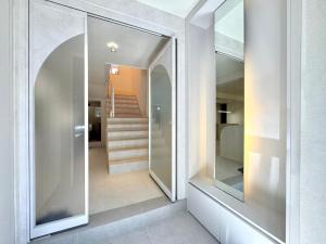 HONGDAE Private House 6Room 4Bath 10beds