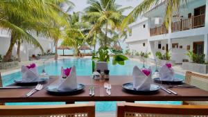 Casa Beach Hotel "Casa Del Mar"
