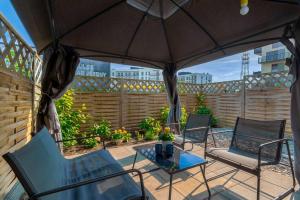 Przytulny Apartament z Prywatnym Ogrodem by Noclegi Renters