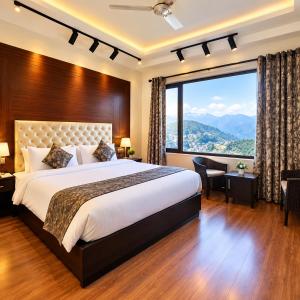 Celebrate Vacation Hotel Near Mall Road