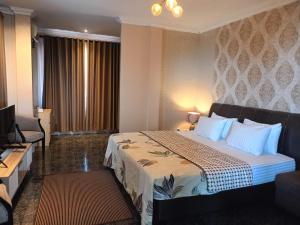 Hotel Jakarta - Ulu Siau