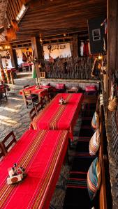 Family Hotel & Tavern Svatovete