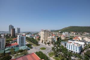DLecia Ha Long Hotel