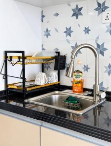 Executive Studio furnished apartment KNH and KICC