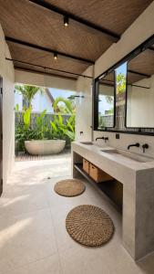 New Sleek 1BR Retreat with Pool Near Seminyak