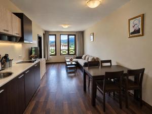 Aspen Apartment A208 3OOm from Gondola