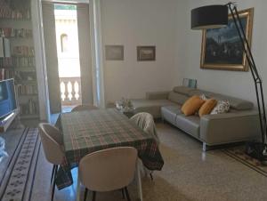 Ellas Home 2