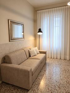 appartamento con giardino sul lago , app, 3
