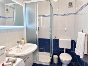 Apartments Ivka Bol - Direct Sea View