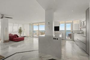 Unique first line apartment