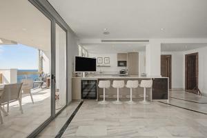 Unique first line apartment