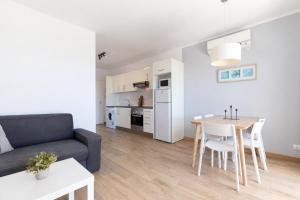 UHC Acacias Apartments