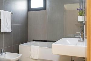 Pena I by An Island Apart