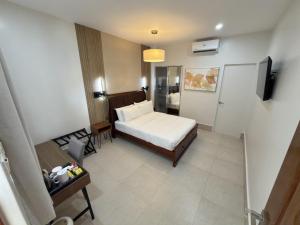 HARMAN SUITES Moalboal