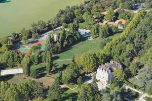 Complexes hoteliers Club Vacances Bleues Domaine de Chateau Laval : photos des chambres