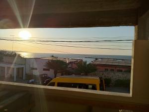 Golden Wave Hotel