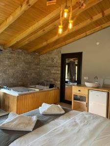 Irden Suite Deluxe Room