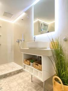 Cross Project Atmabnb 121