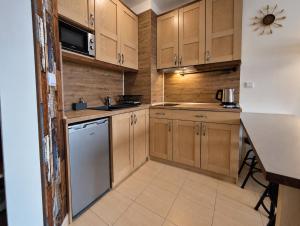 Belvedere 1-Bedroom Apartment 5 Min Walk to Gondola