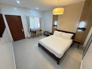 HARMAN SUITES Moalboal