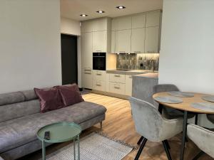 Rosevia Home