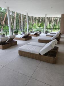 Azure Essence One - Premium Apartment