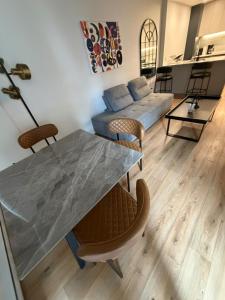 Chic 1BR Retreat in Griffintown - Old Port Nearby
