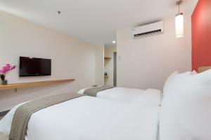 LIFE Hotel Glodok Plaza Jakarta