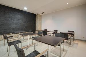 LIFE Hotel Glodok Plaza Jakarta