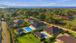 4BR Caribbean Villa in Hispaniola
