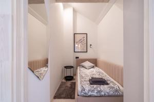 Scandi Spacious Attic Loft Suites with Skyline View