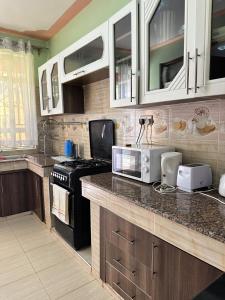 Luxy Villa Four Bedroom Mansion Naivasha